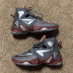 LeBron 13 LMTD “ Opening Night” Size 11
